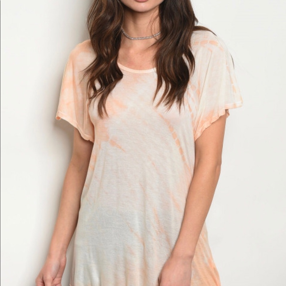 Peach Tye Dye Top 3/$25💥